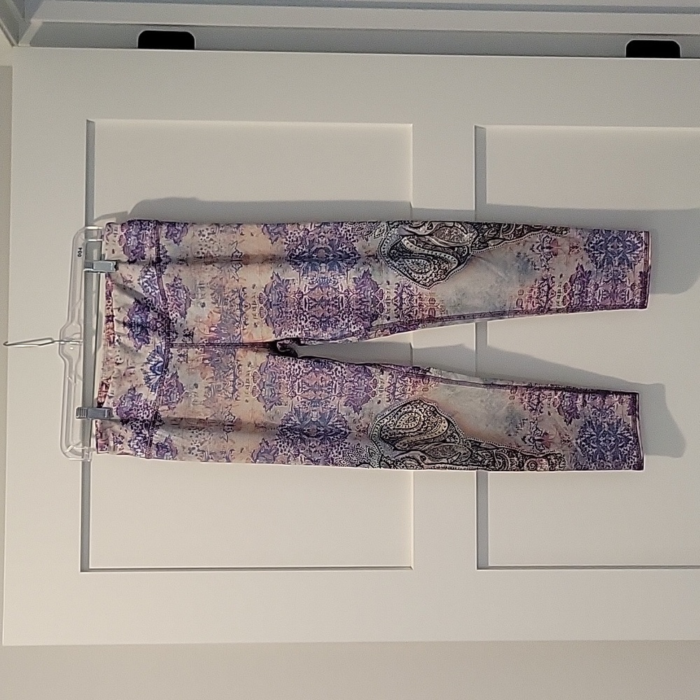Evolution and Creation cropped leggings L